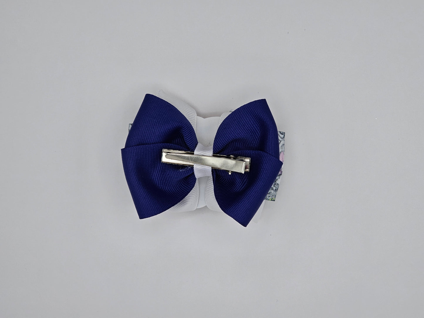 Delicate Hair Clip Bow.