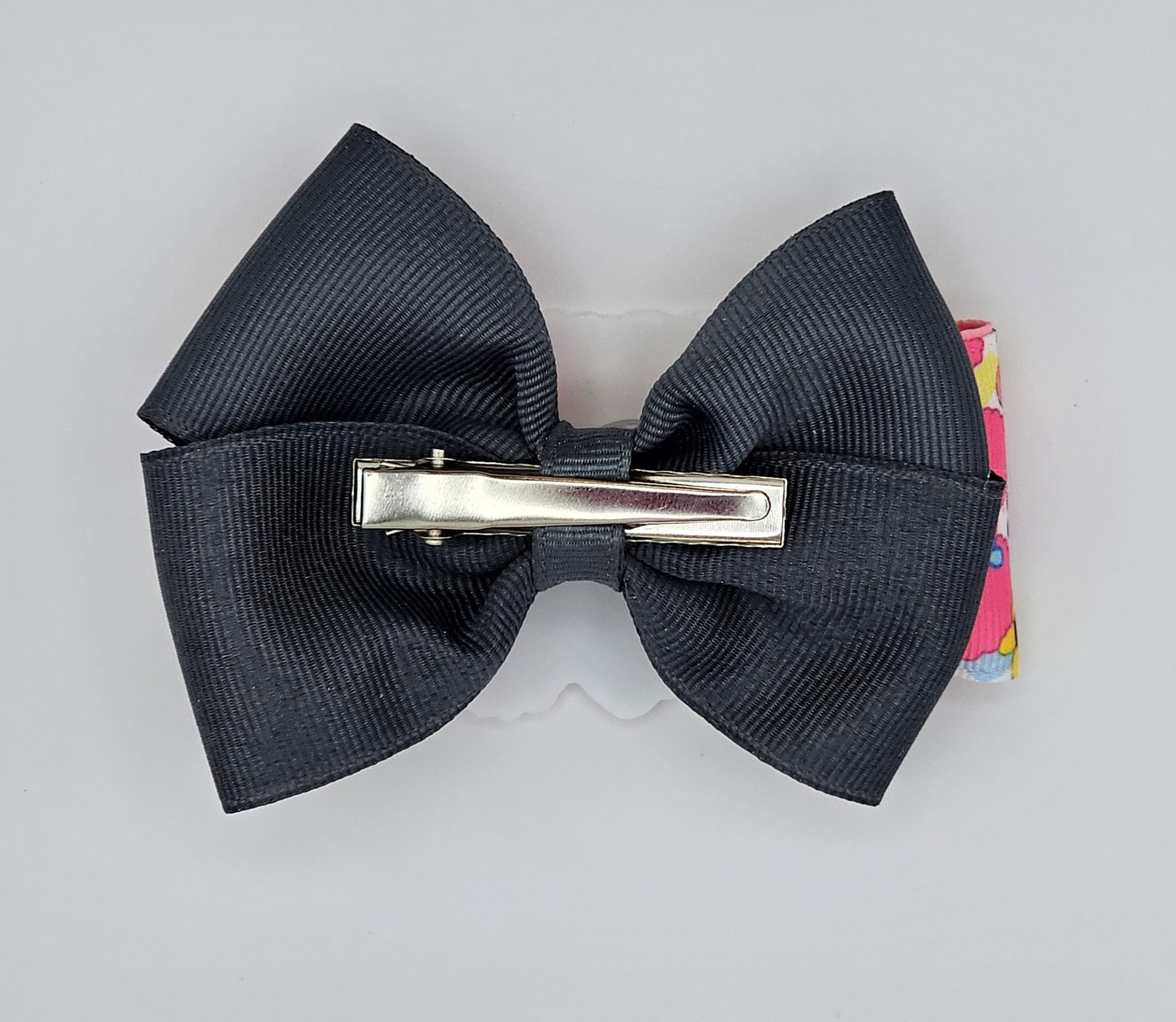 Delicate Hair Clip Bow.