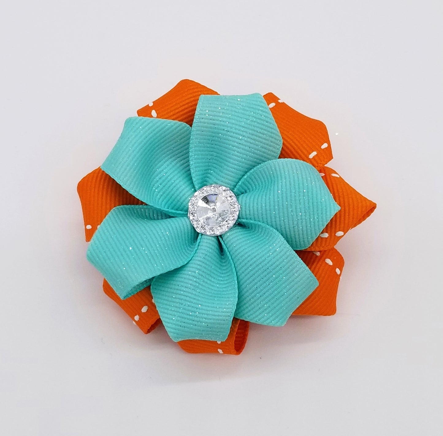 Delicate Hair Clip Bow.