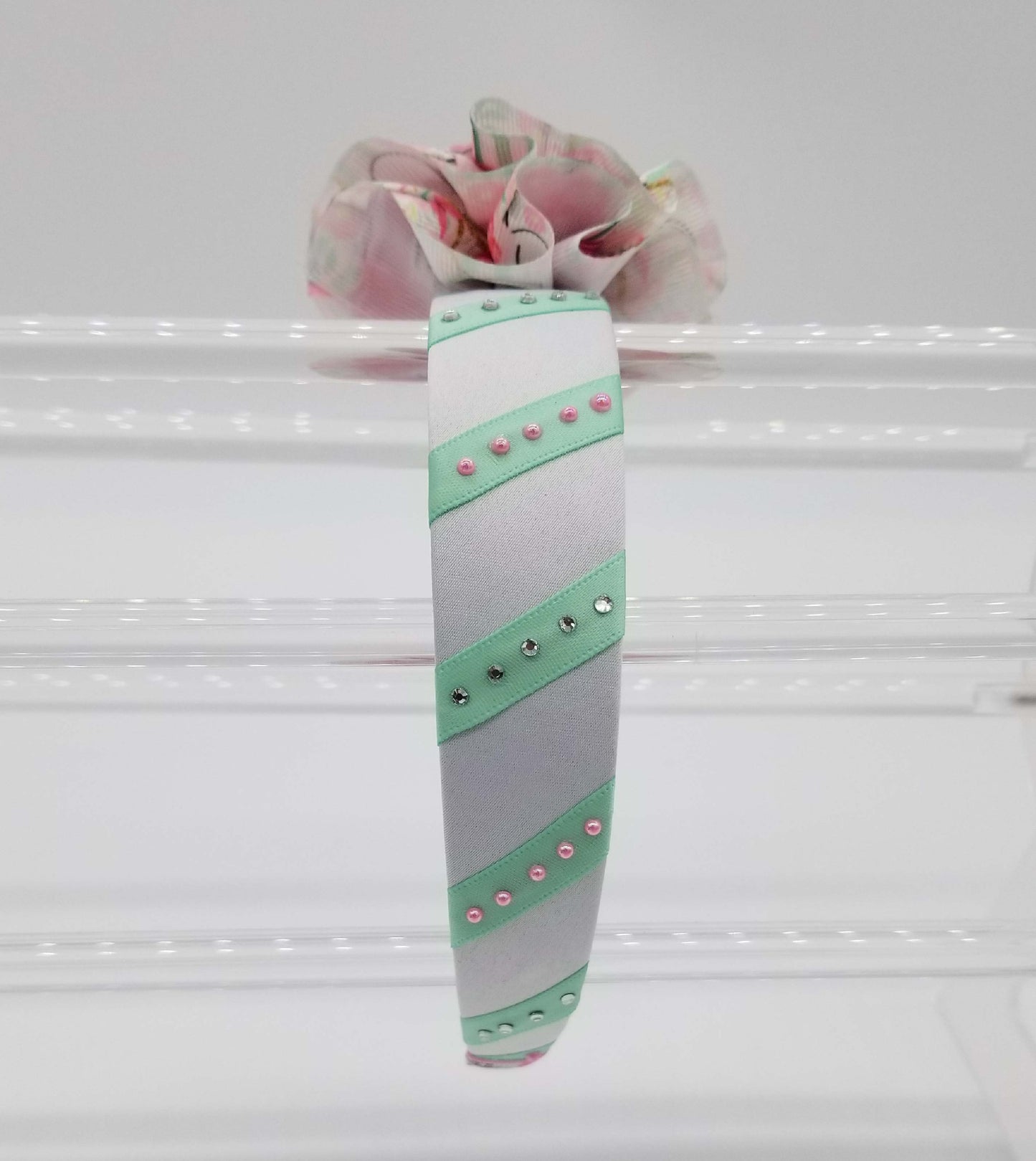 Delicate, Soft and Very Flexible headband.