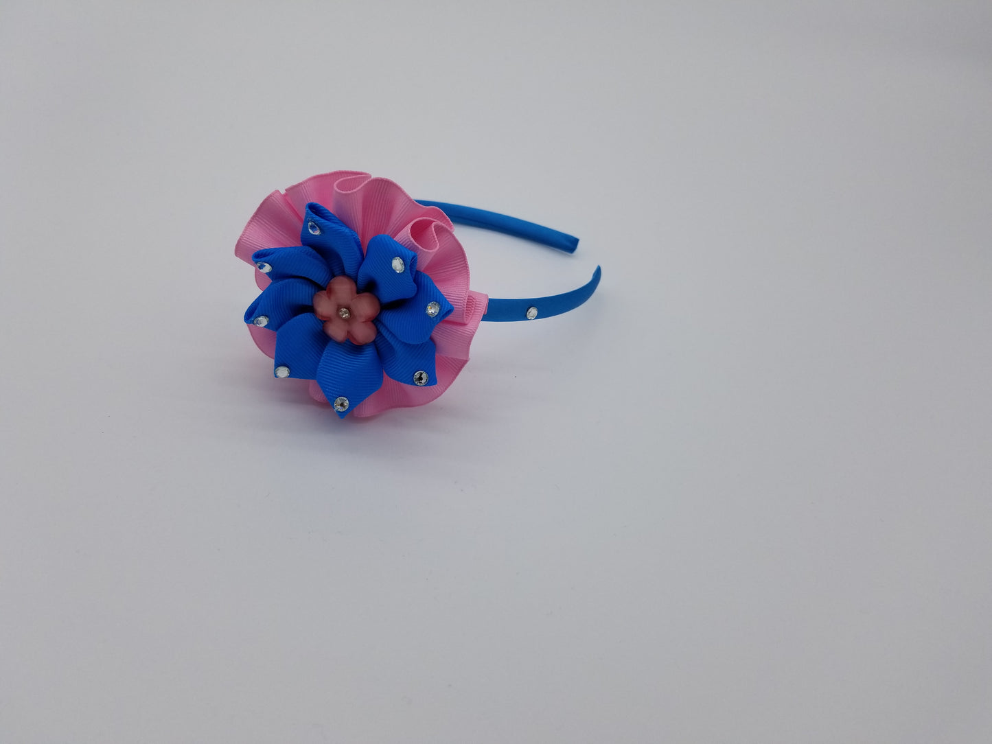 Delicate, Soft and Very Flexible headband.