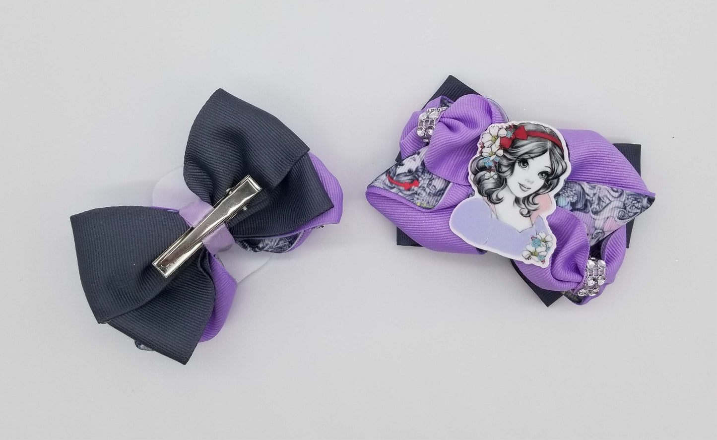 Delicate Hair Clip Bow.